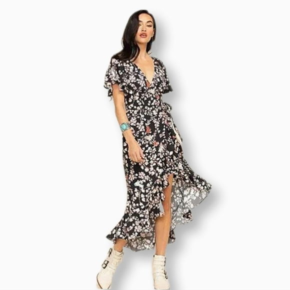 Nikki & Erin Dresses & Skirts - Nikki Erin Surplus Hi Low Tie Wrap Floral Dress